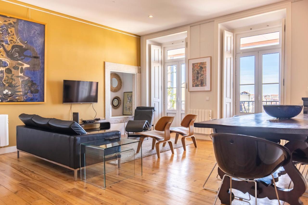Castelo Design Aparment W/ Balcony & Super View By Lovelystay Lisbon Exterior photo