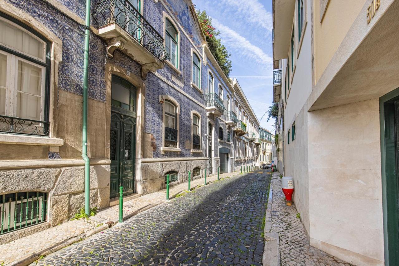 Castelo Design Aparment W/ Balcony & Super View By Lovelystay Lisbon Exterior photo